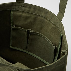 内ポケット付き