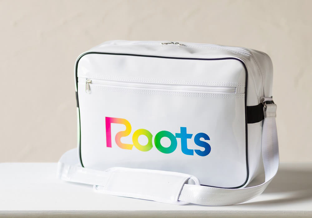 ルーツのエナメルバッグへのこだわり