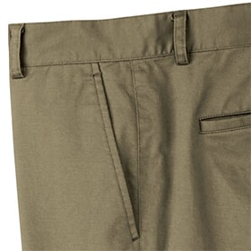 FP6028　出し入れしやすい斜めポケット