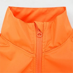 7061-01　顎（あご）を守るチンガード