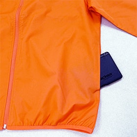 7061-01　左右にポケット有り