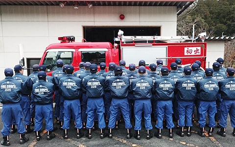 滋賀県蒲生郡日野町消防団第2分団様　消防用防寒ジャンパー　背中