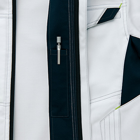 前立て内側のペン差しポケット