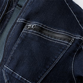 左胸ファスナーポケット